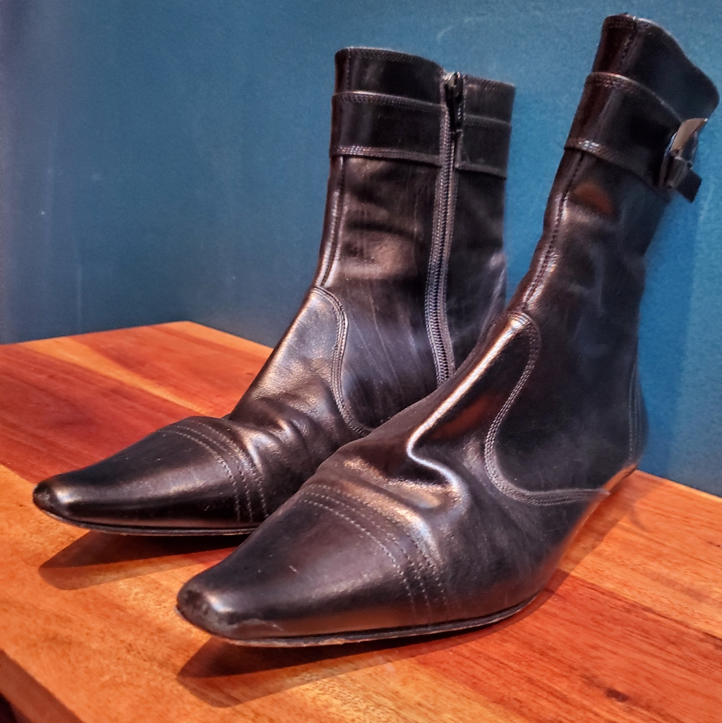 Coclico Black Gothy Pointy Boots Eu Size 38
